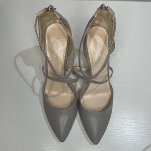 NINE WEST | Gray Pumps | Size 8M